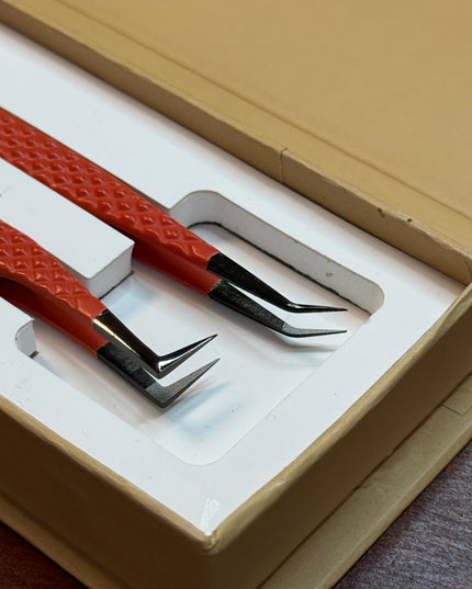 Sweet as Hunny Duo FIBER TIP Tweezers + Luxury Box –