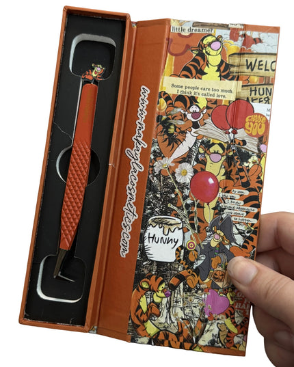 Tigger FIBER TIP Tweezers + Luxury Box – Hundred Acre Woods Collection