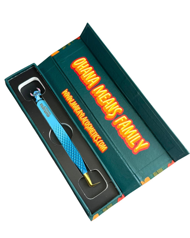 🩵 Stitch tweezer + box